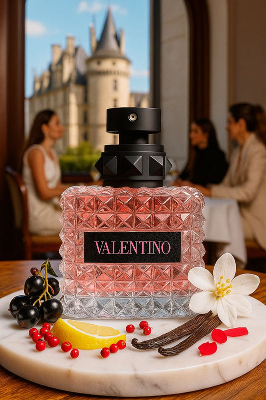 Valentino Donna Born In Roma perfume bottle for women, elegant design with a clear glass container and pink perfume inside.